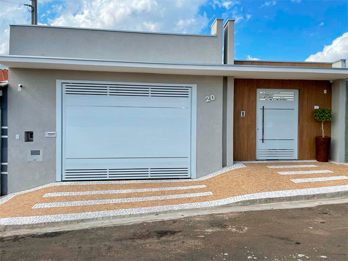 Construção de Casas de Alto Padrão Trata-se de obras residenciais que são projetos de construção de casas ou outros imóveis para a moradia. A D&D tem vasta experiência em construções residenciais de alto e altíssimo padrão. Entre em contato com a gente para saber mais sobre o assunto.