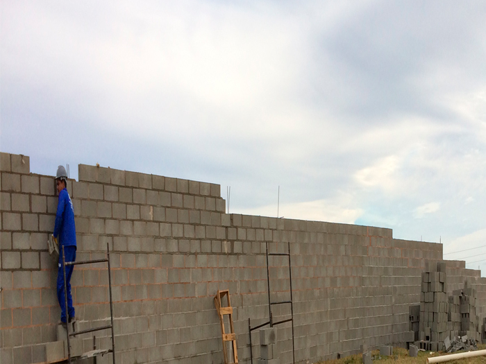 Obras de Infraestrutura As obras de infraestrutura são realizadas para a modernização e melhoria de estruturas físicas. A D&D tem experiência com obras públicas e privadas, com forte atuação em obras de infraestrutura. Entre em contato conosco e faça já sua obra!